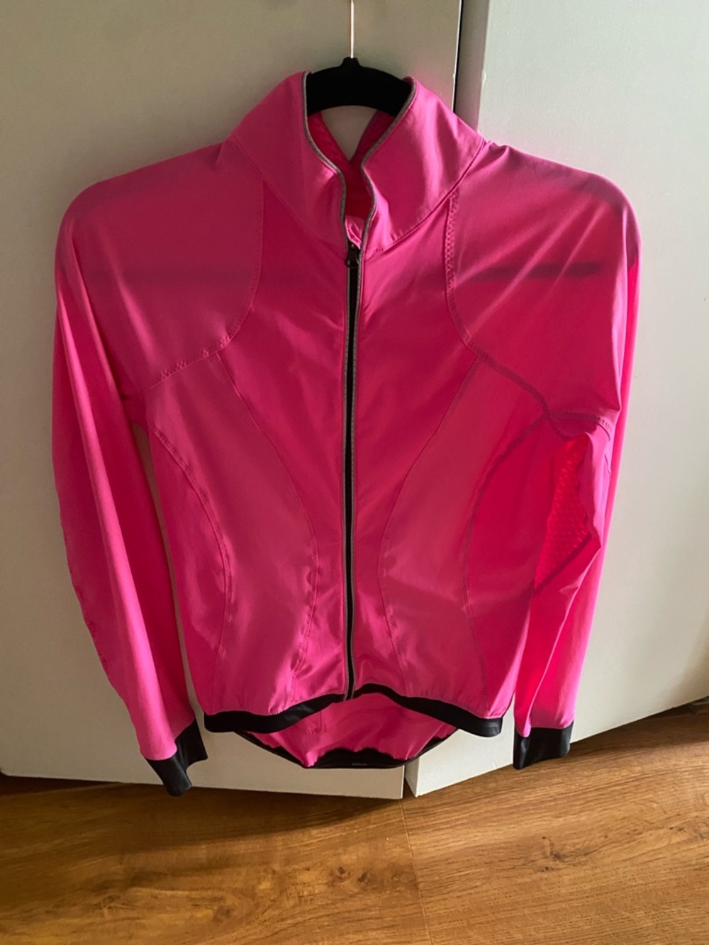 Lululemon Bright Pink Full-Zip Cycling Jacket